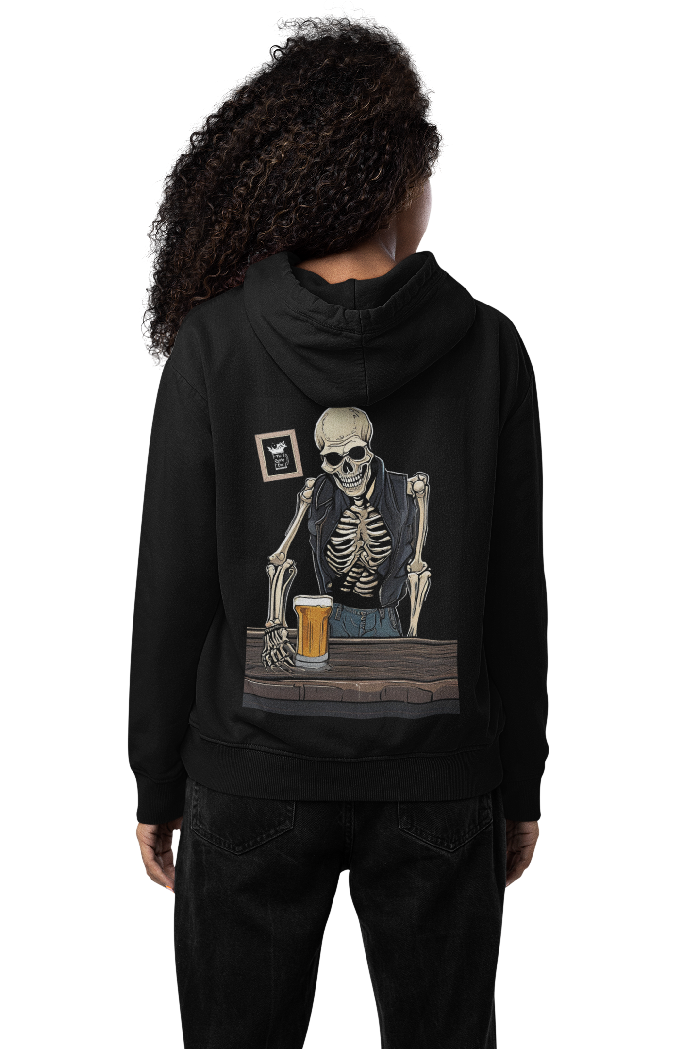 The Quirky Den = Skelton at the bar